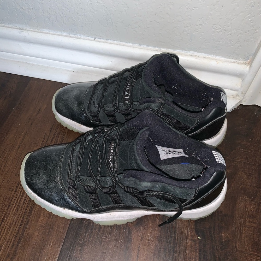 Jordan 11 low Barron women’s size 5 used